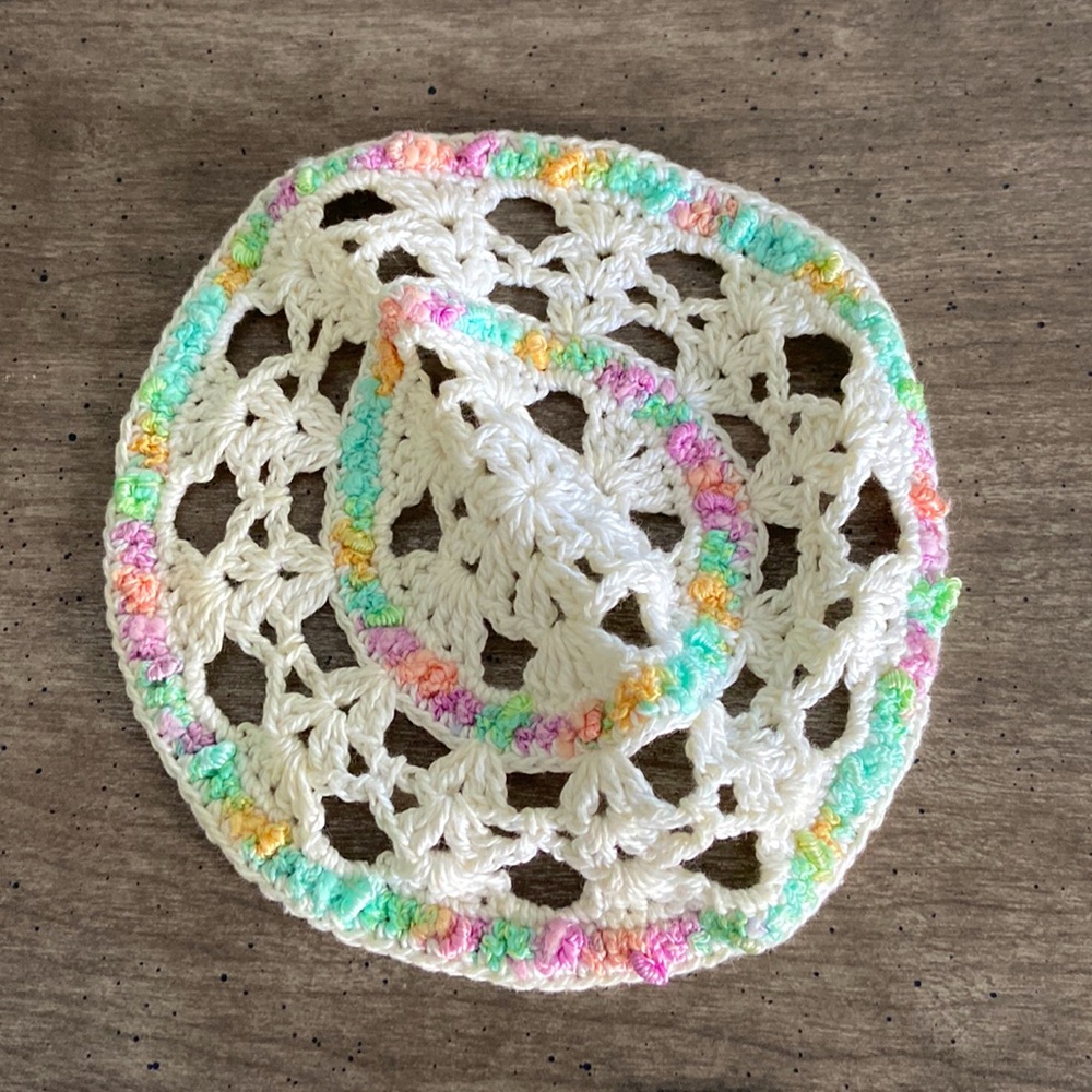 5/$15! White and pastel yarmulke